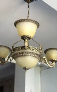 لوستر پذیرایی و آشپزخانه