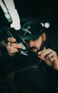 اصلاح و کوتاهی مو رایگان