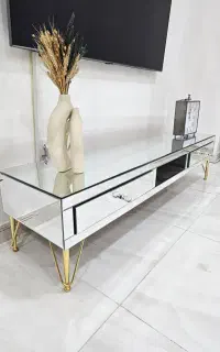 میز تلویزیون آینه ای شیک و نو،فروش فوری