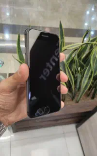 آیفون 8 مشکی  256گیگ