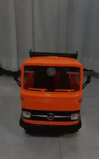 اسباب بازی خاور