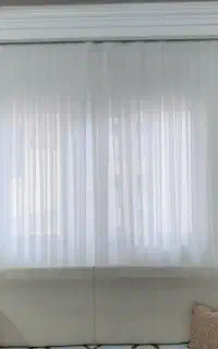 دو عدد والون پرده نو و یک عدد پرده ریسه ای