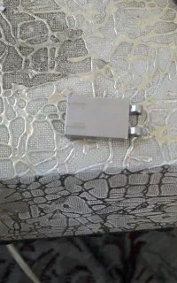 ۱عددفلش ۱۶گیگ سالم وسلامت