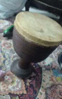 تنبک قدیمی بیش از۱۵سال قدمت