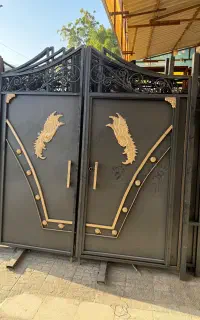 شهر درب حیاطی  بازماندگان