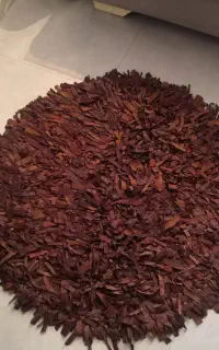 فرش یا جلو مبلی و پادری چرم اصل گرد