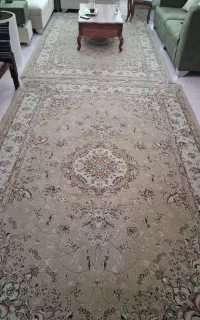 ۲ عدد فرش ۶ متری