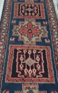 کناره دستبافت در حد نو تروتمیز کم استفاده شده