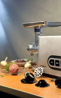 چرخ گوشت اصل آلمان یورو لوکس