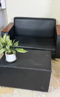 مبلمان اداری،سالم و تمیز با پاف