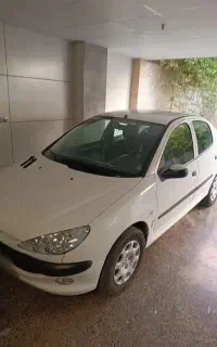 خودرو ۲۰۶صندوقدار