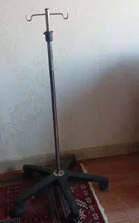 پایه سرم