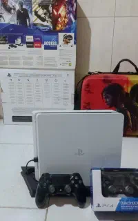 ps4 slim سفید ۲ دسته