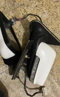 آینه بغل پارس و چراغ خطر پارس