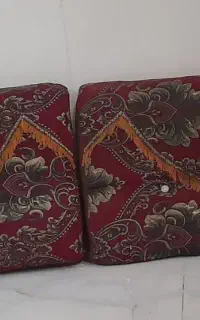 پشتی کارکرده