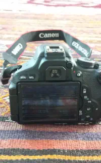دوربین کنون 600D