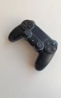 دسته بازی ps4 اصلی
