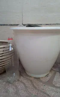 گلدان پلاستیکی و سفالی