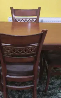 میز نهار خوری چهار نفره سالم