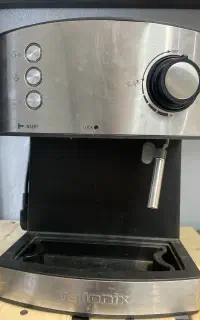 تعمیرات دستگاه اسپرسوساز خانگی و صنعتی