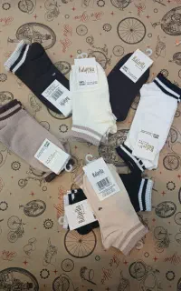 جوراب بچگانه
