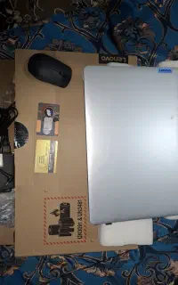 لپتاپ Lenovo