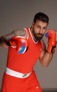 آموزش هنرهای رزمی بوکس،کیک بوکس،مویتای و ام ام ای