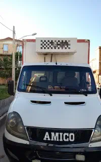 اماده همکاری با کامیونت یخچالدار