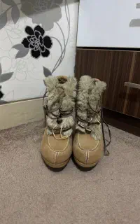 کفش سایز ۴۰ اورجینال