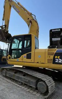 بیل مکانیکی زنجیری جهت همکاری