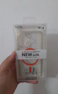 کاور شیشه ای آیفون ۱۶ نرمال برند new skin