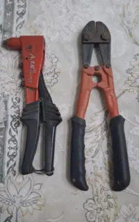 دستگاه پرچ