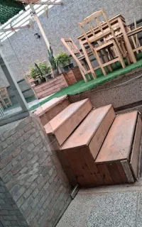 سالن کار خانوم در رستوران