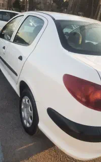 206  SD سفید v8 فروش فوری