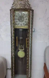 ساعت ایستاده برنز سالم و تمیز