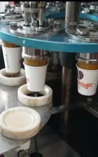 لیوان کاغذی نوشکاپ