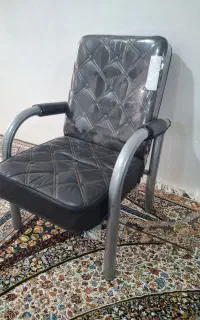 صندلی اداری خیلی راحت