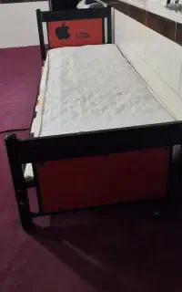 تخت و خواب