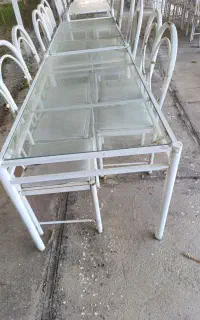 میز وصندلی