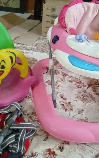 دوچرخه و روروعک و تاب شورتی و تاب با میله بارفیکس