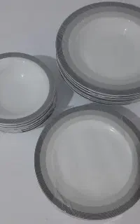 سرویس چینی ۲۸پارچه زرین