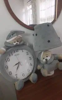 آباژور و ساعت  خرسی