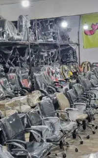 صندلی کپ تابوره زیمنس استادکار لبخند اداری چرخ دار