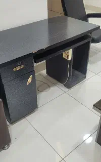 میز کامپیوتر