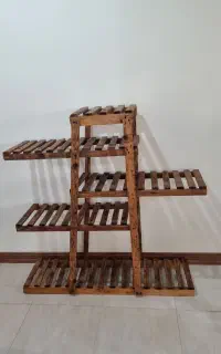 استند گل و گیاه