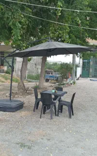 میزصندلی ست همراه با چتر مشکی