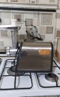 فروش چرخ گوشت بوش کم کار و سالم