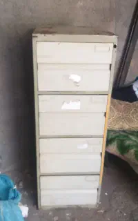 فایل فلزی