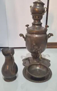 سماور برنجی با پارچ و قوری و سینی کاسه