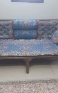 تخت سنتی